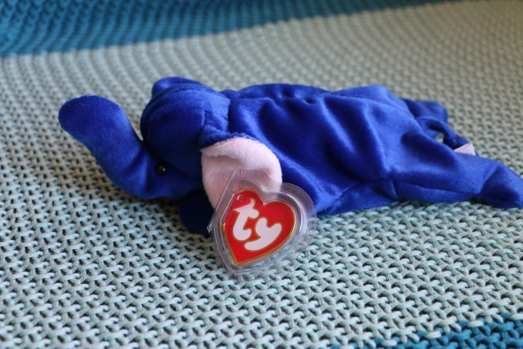 the royal blue elephant beanie baby