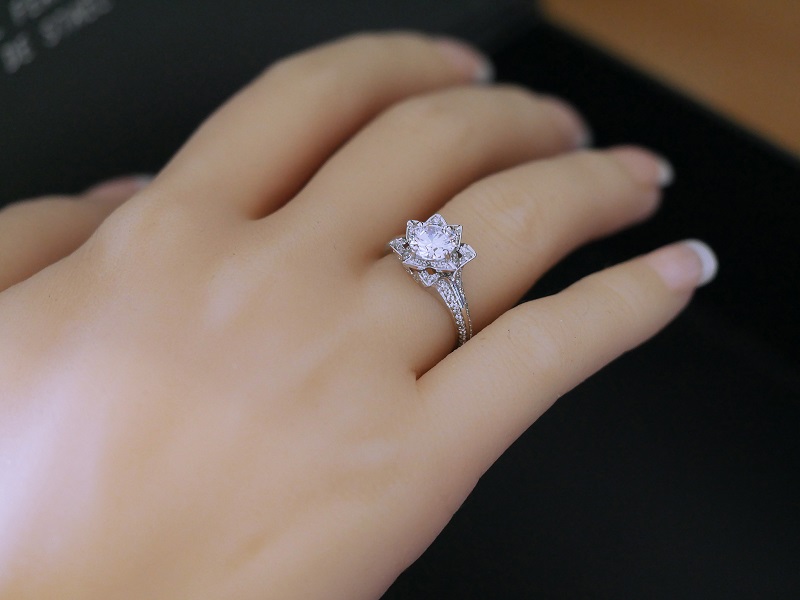 Top 10 Expert Tips for Taking Care of Your Engagement Ring – TopTeny ...