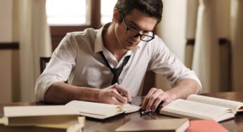 Top 10 Mistakes to Avoid in Essay Writing