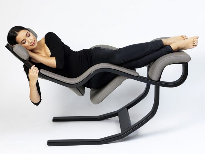 Top 7 Reasons to Buy Anti-Gravity Chairs | TopTeny.com