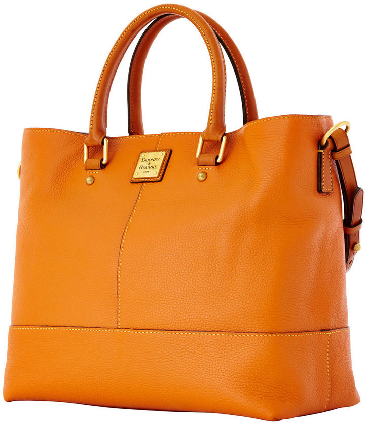 Top 10 Most Popular American Handbag Brands – TopTeny Magazine