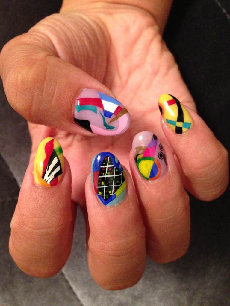 Top 10 Colored Pencil Nail Artists in the World – TopTeny Magazine