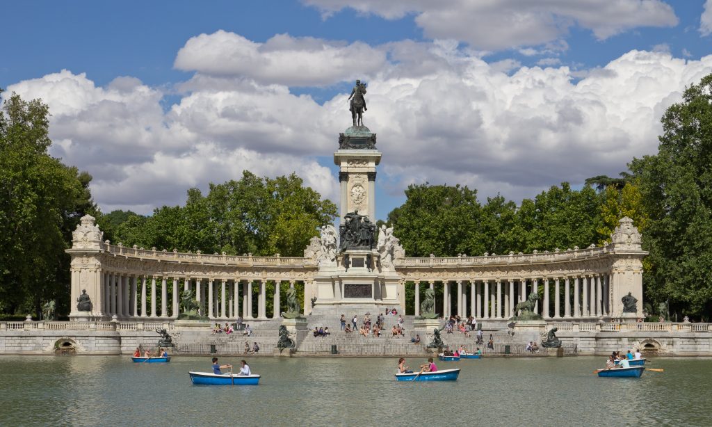 10 Reasons Why Madrid is Attractive for Young Professionals