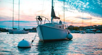 Discover a New world with sailboat Rental